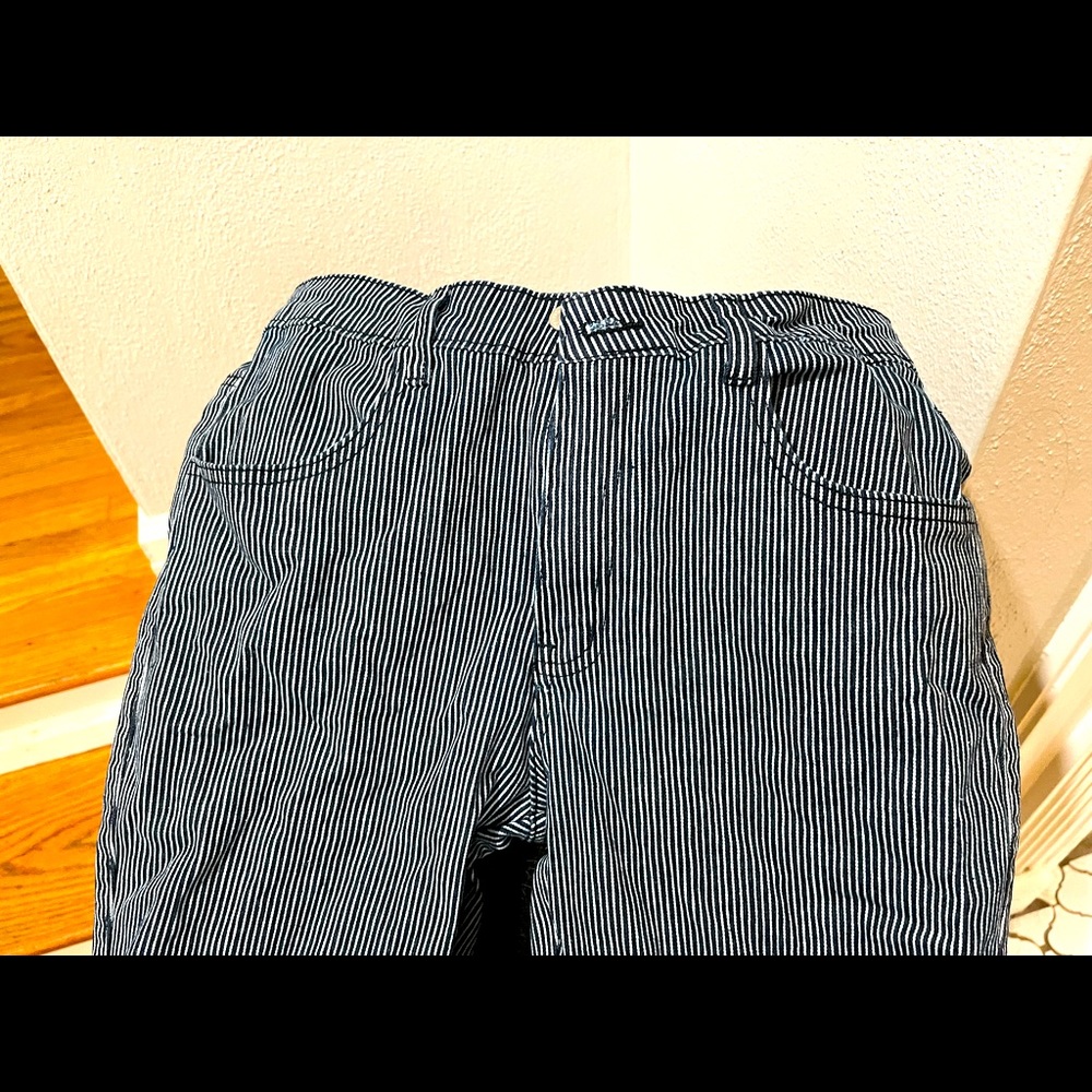 Flare leg pin striped jeans